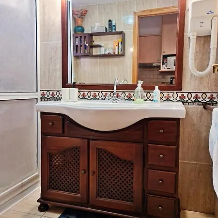 Apartamento Nice Apartment With Balcony Overlooking The Pool *